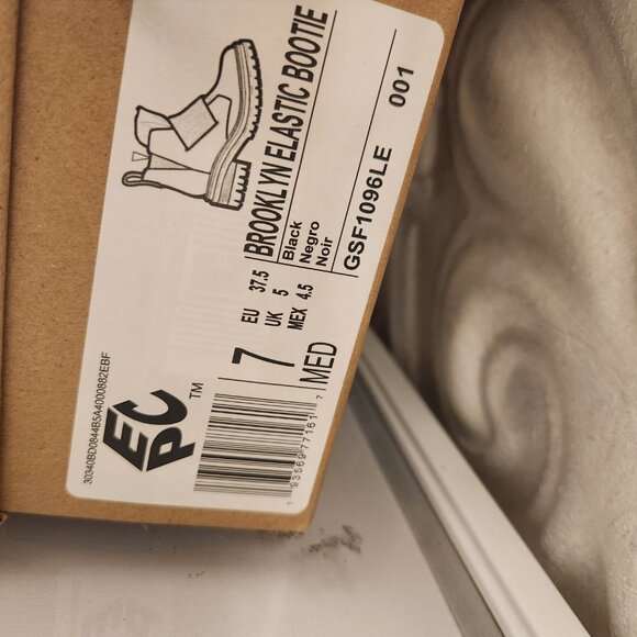 Gentle Souls "Brooklyn" Elastic Booties. Black. Leather. NIB. Size 7 - Picture 3 of 11